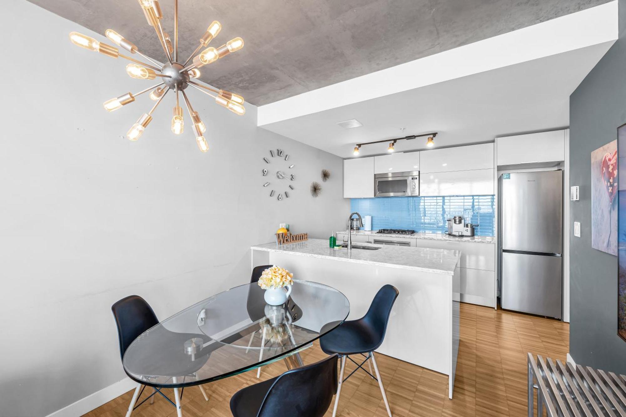 Water Views, 40Th Floor Sub-Penthouse! Entire Condo In The Heart Of Vancouver City Centre Exterior photo