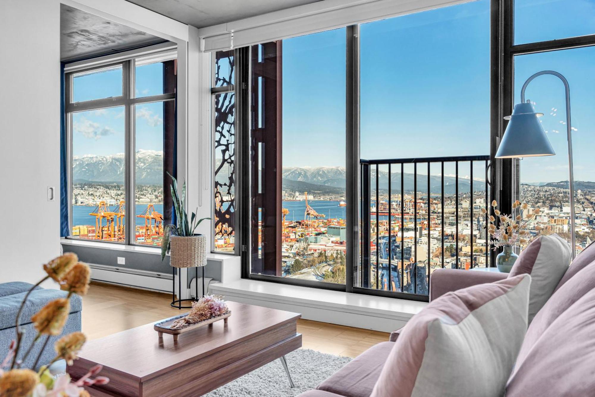 Water Views, 40Th Floor Sub-Penthouse! Entire Condo In The Heart Of Vancouver City Centre Exterior photo